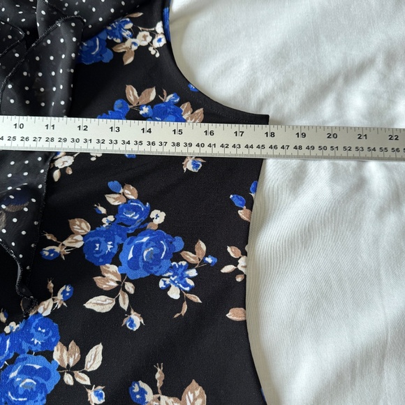 WHBM Sleeveless Black Floral‎ Mini Dress Ruffle Collar Size Medium Whimsigoth - Picture 10 of 13